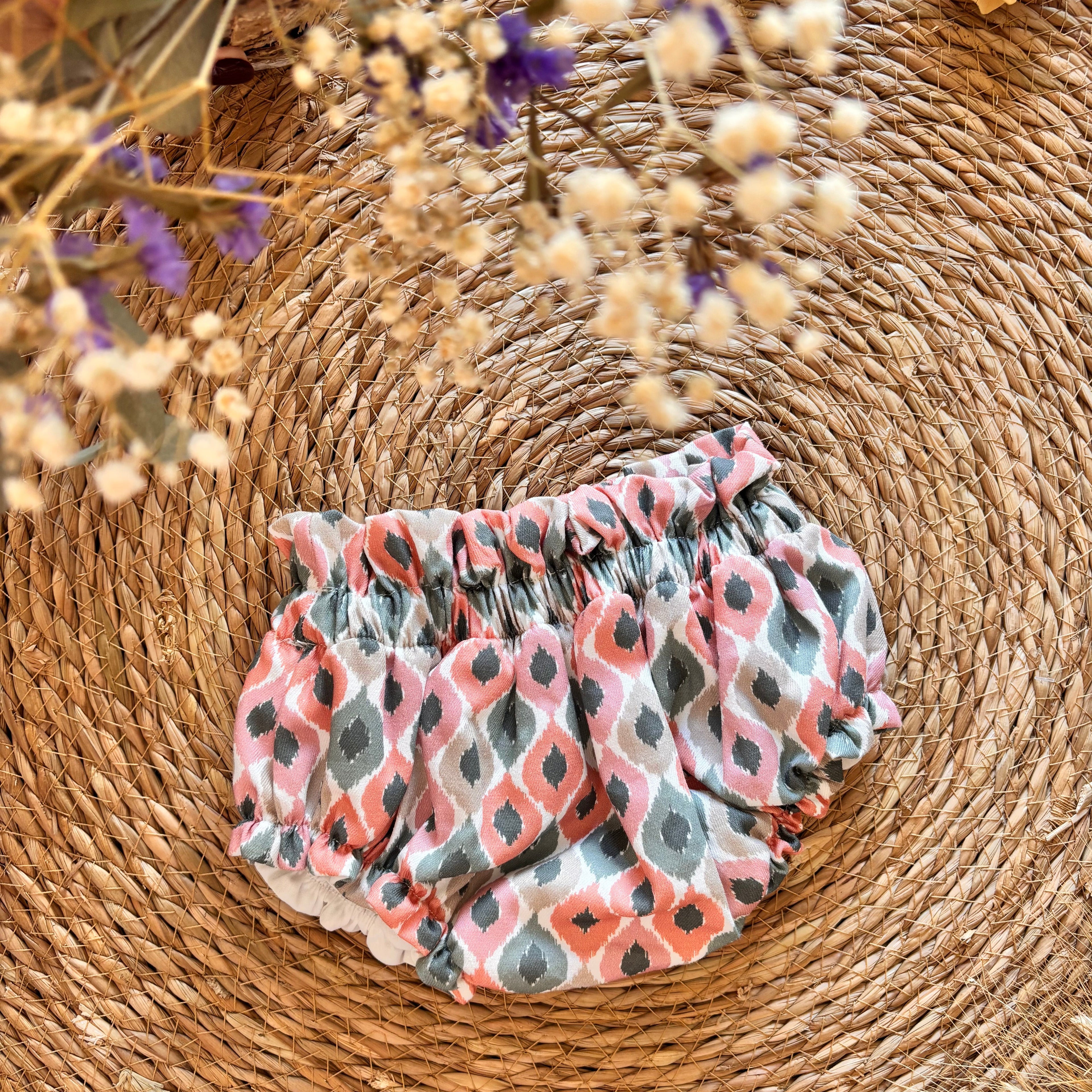 CONJUNTO POLOLO Y SUDADERA ABSTRACTO