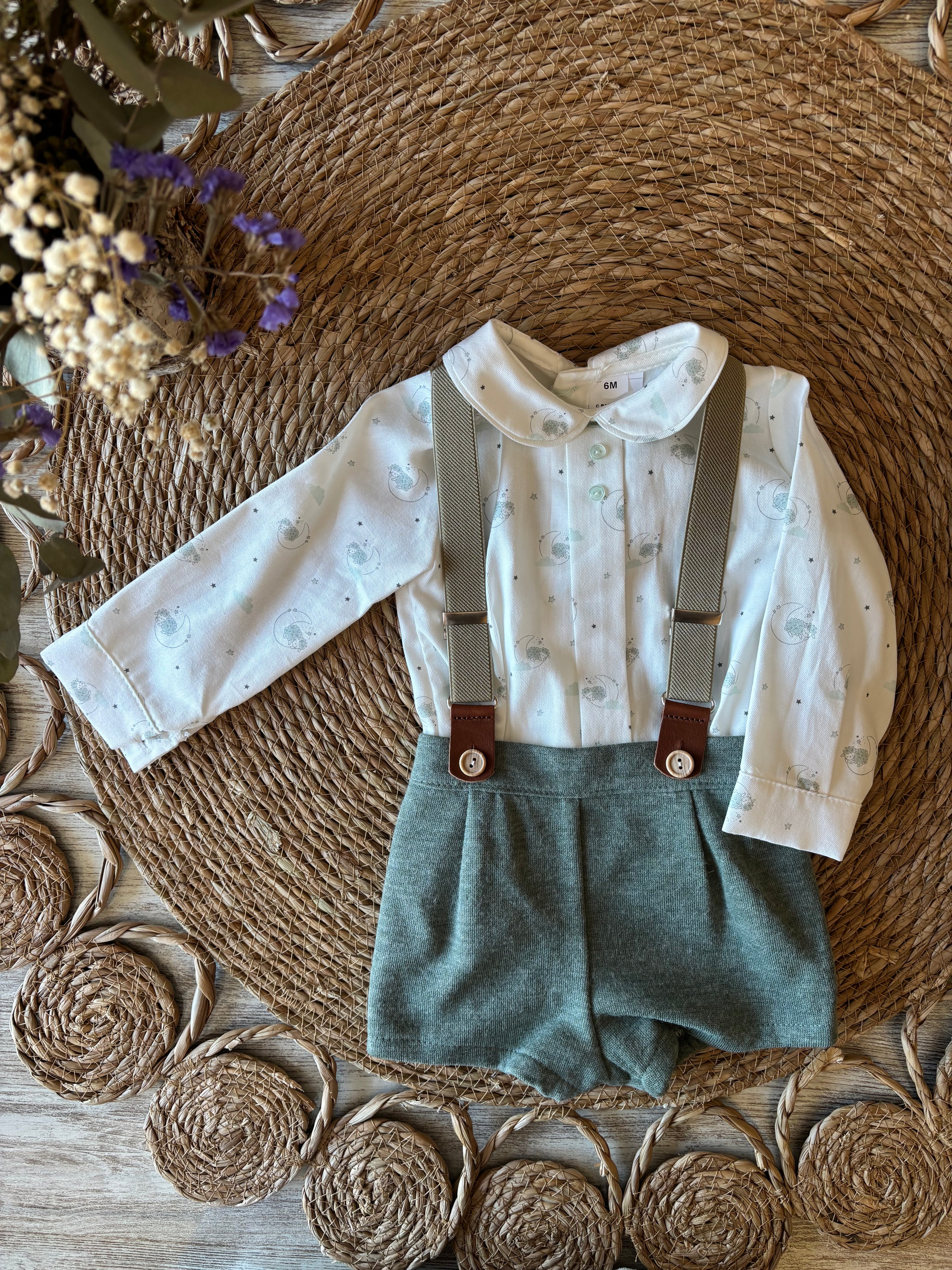 PANTALON CON CAMISA Y TIRANTES LUNA