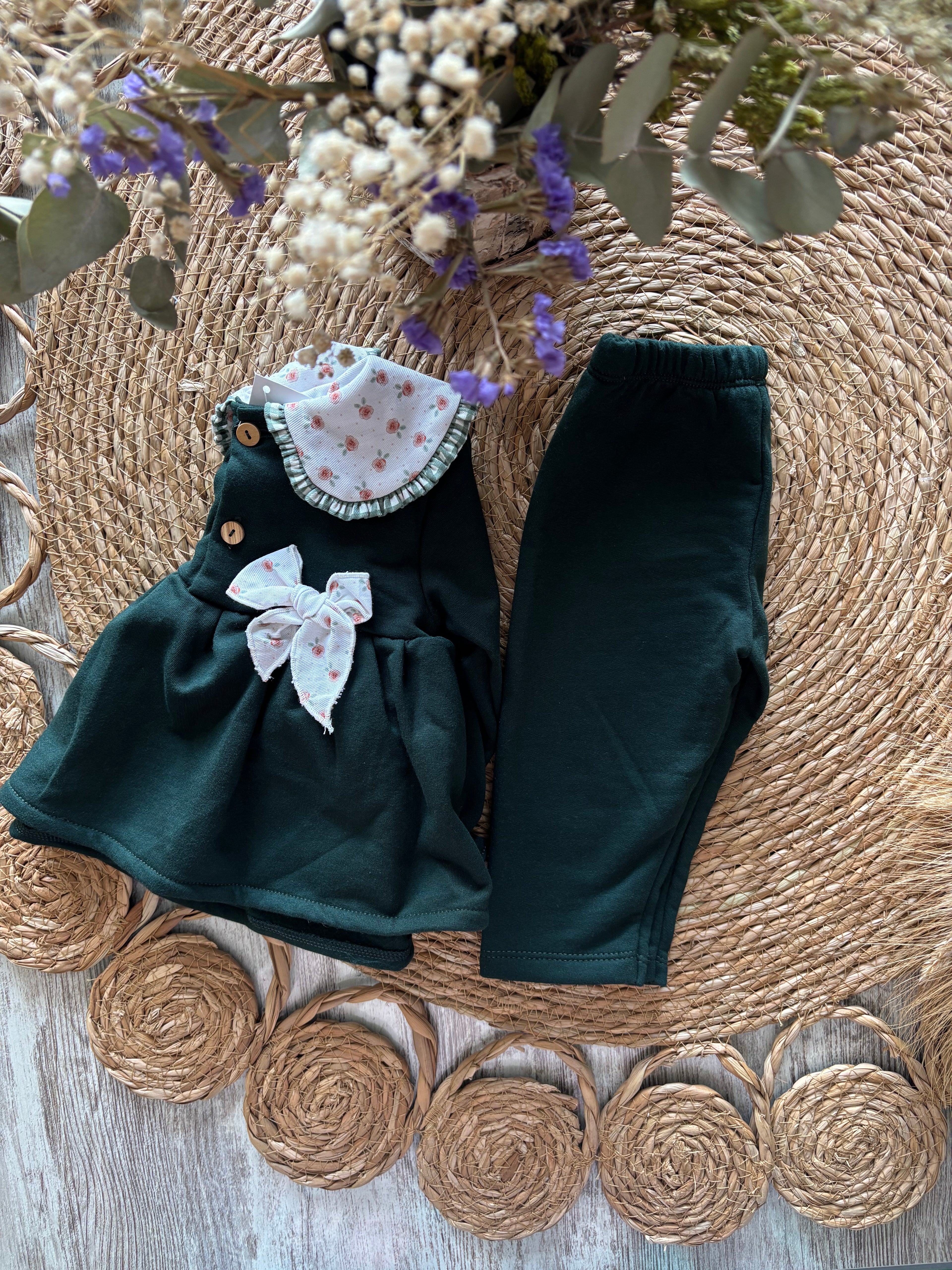 CHANDAL CON FORRO POLAR VERDE BOTELLA