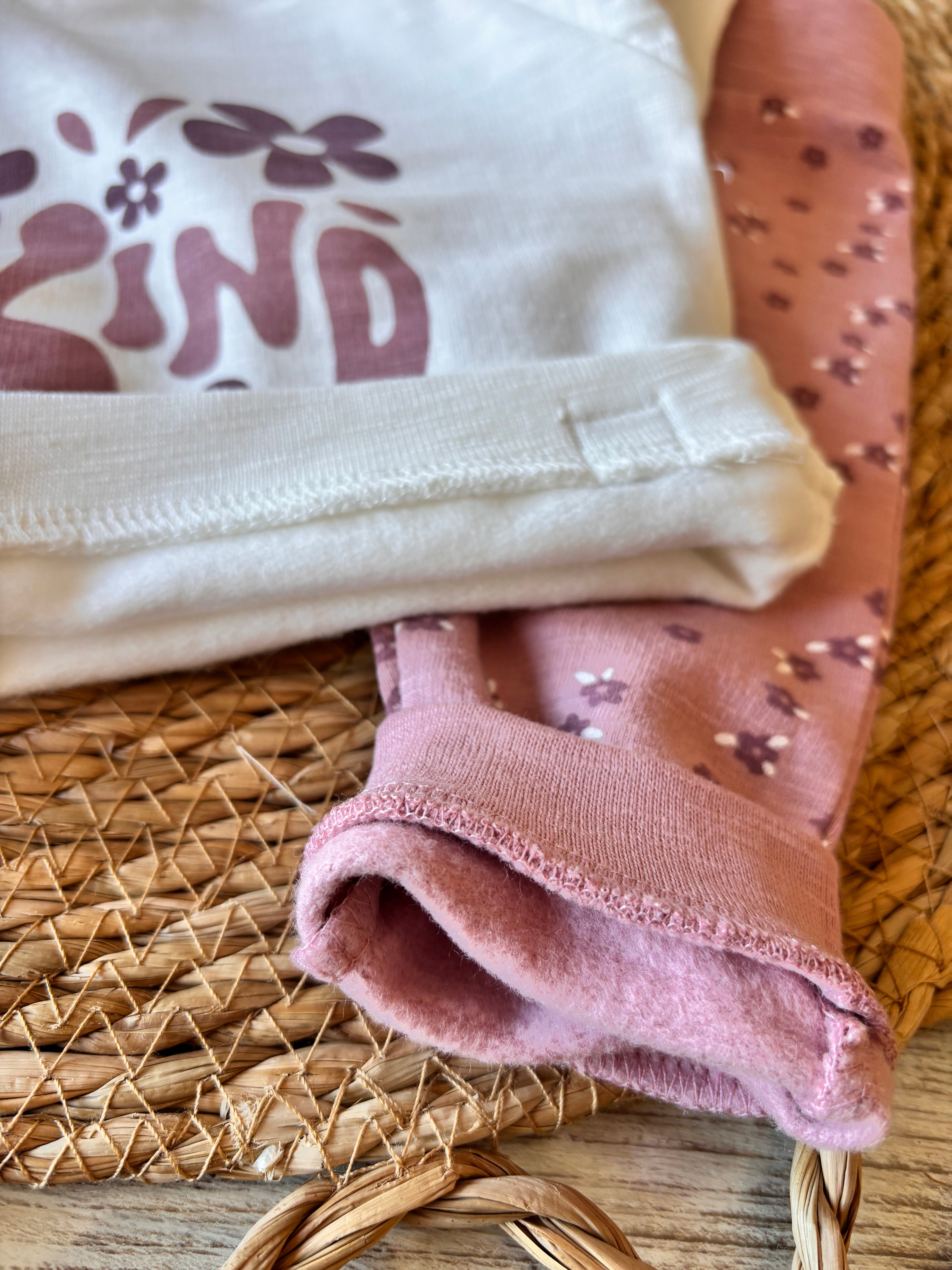 SUDADERA Y PANTALON LILA