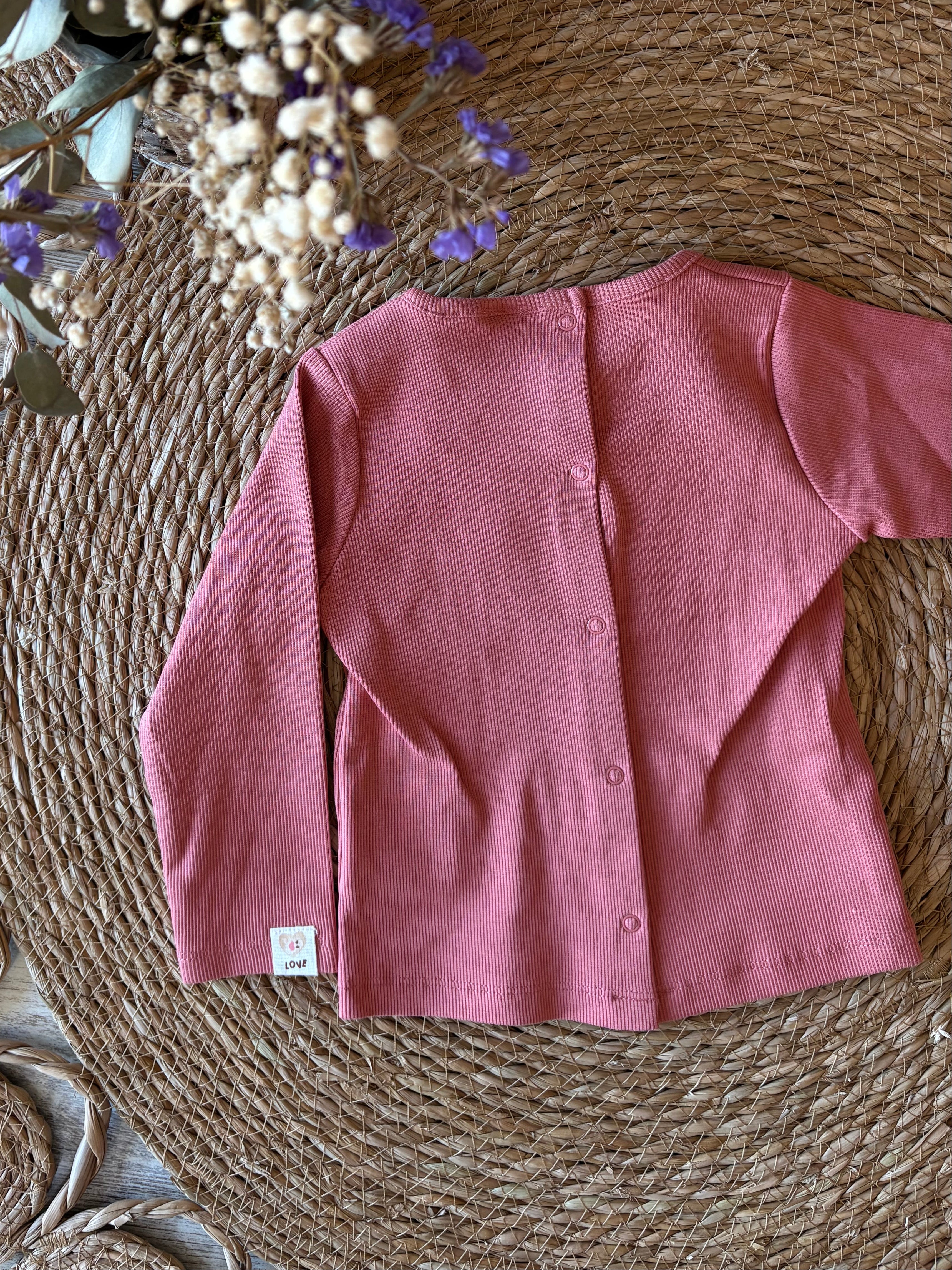 CONJUNTO PETO Y CAMISETA FLORAL