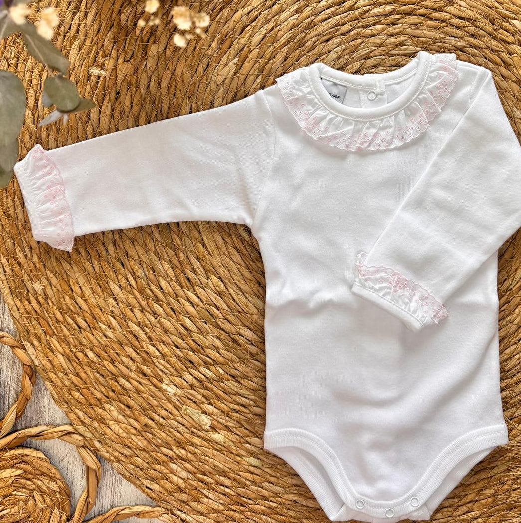 BODY CUELLOS Y MARGAS BORDADOS