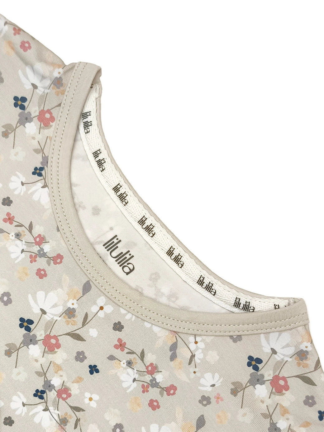 PIJAMA DE BAMBÚ FLORAL